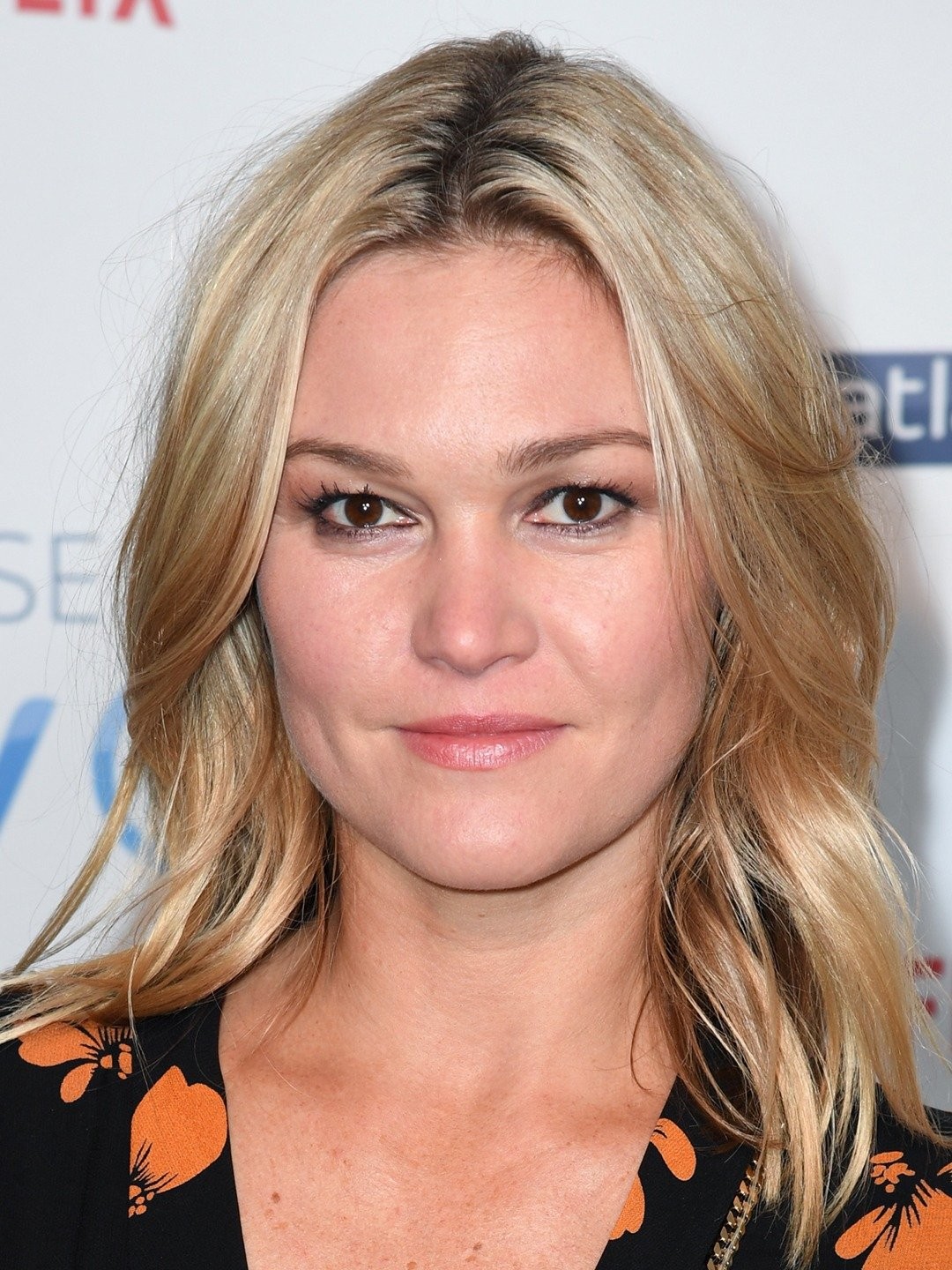 donna yarborough recommends julia stiles hot pics pic