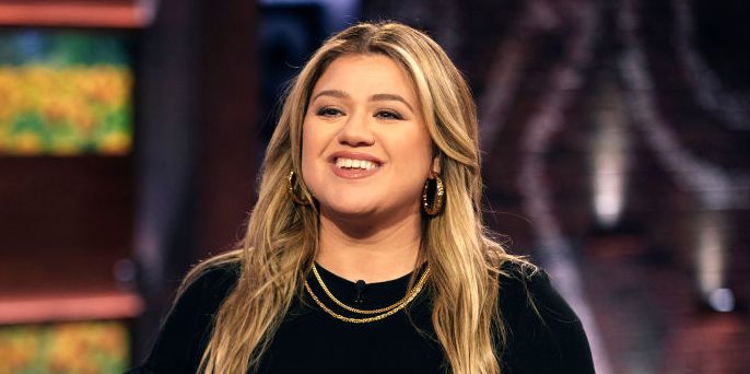 kelly clarkson nude pics