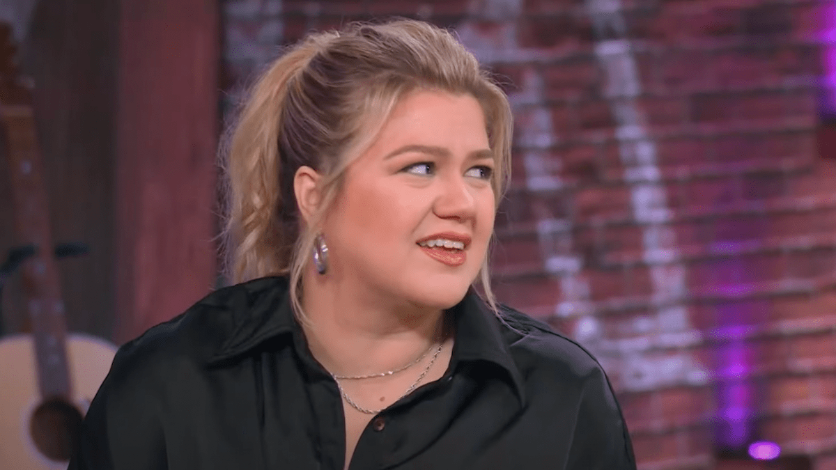 daryl houston share kelly clarkson nude pics photos