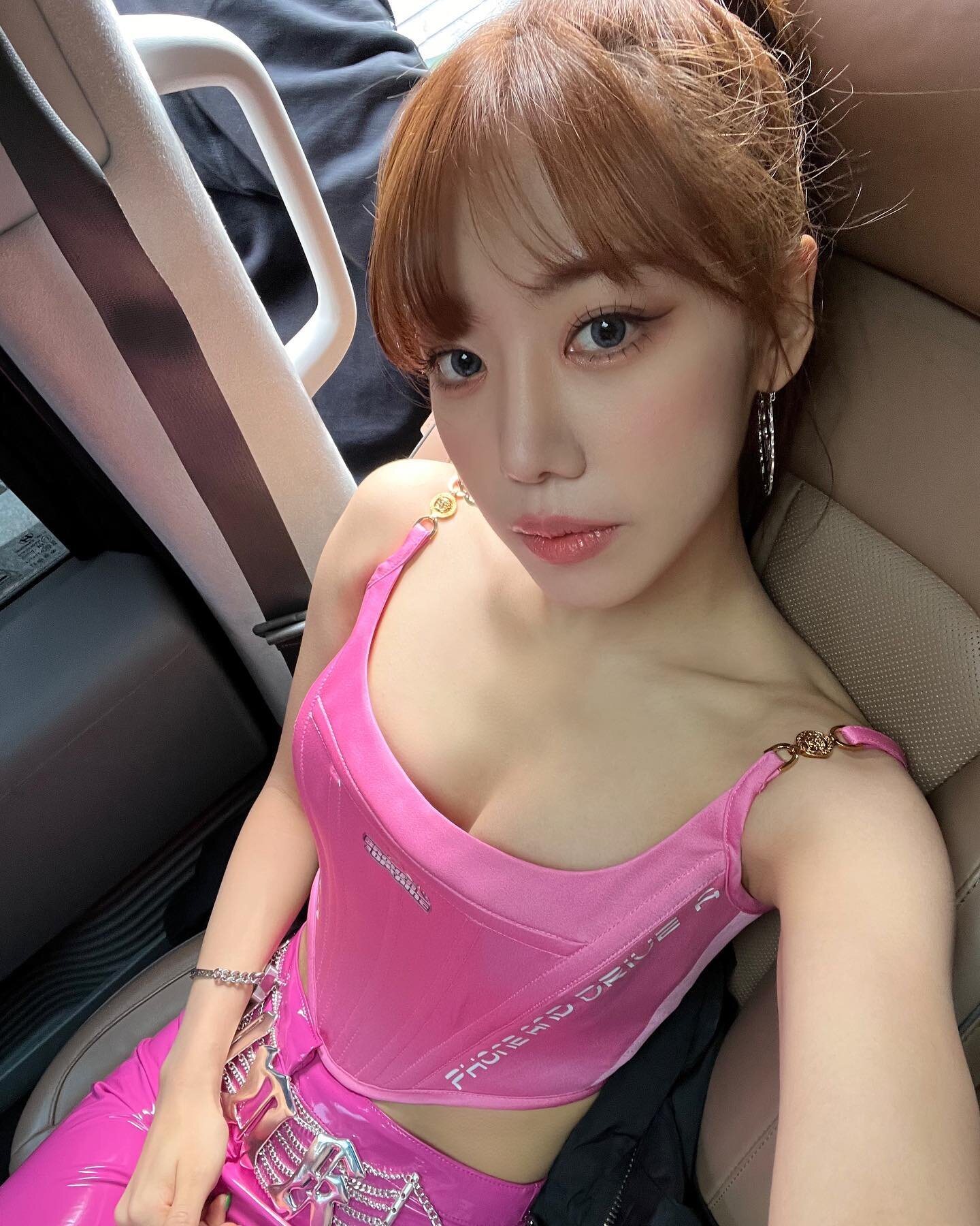 aisi teru add photo kim namjoo a pink