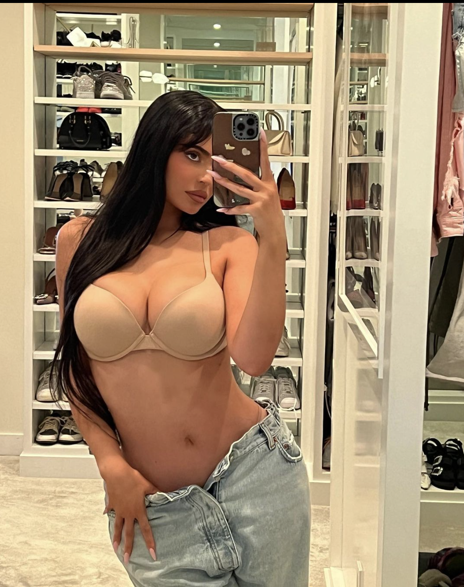 barbara magill recommends kylie jenner nude photos pic