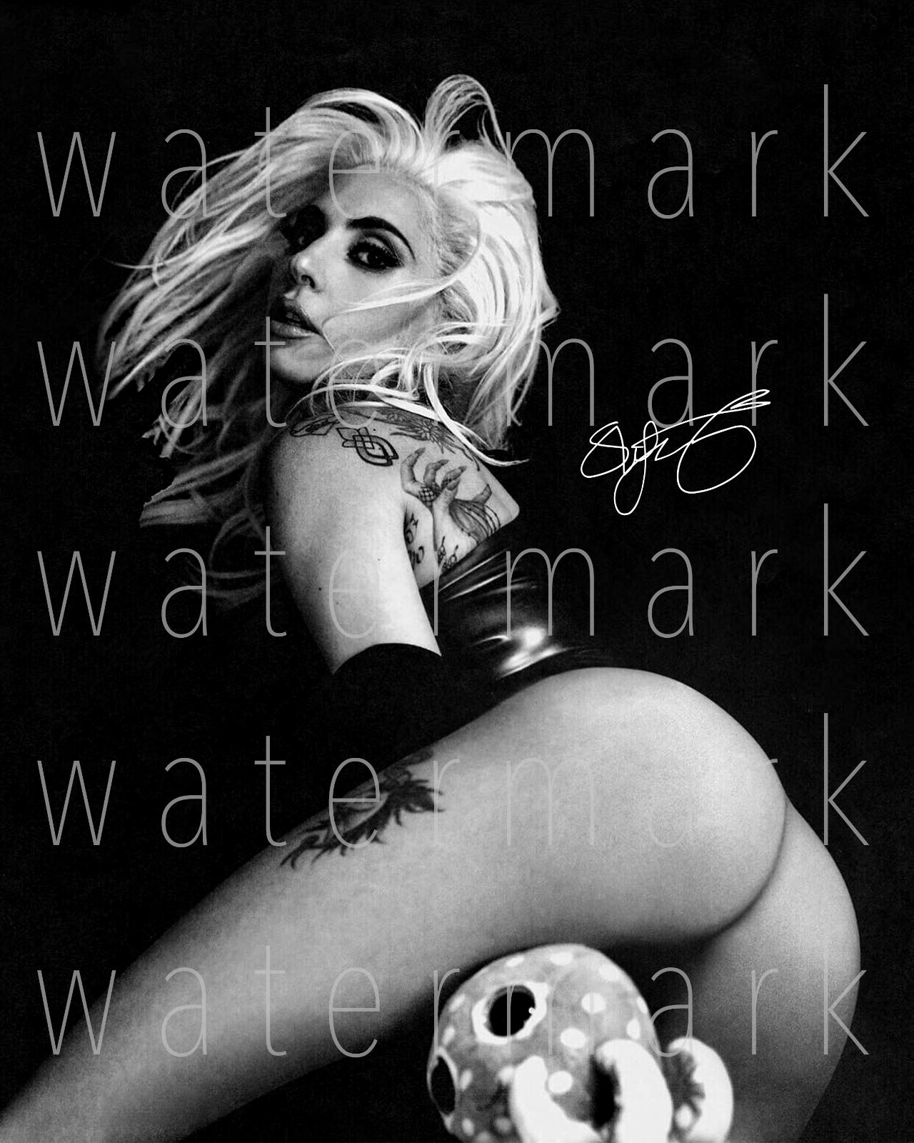 Lady Gaga Nude Photos no gotoki