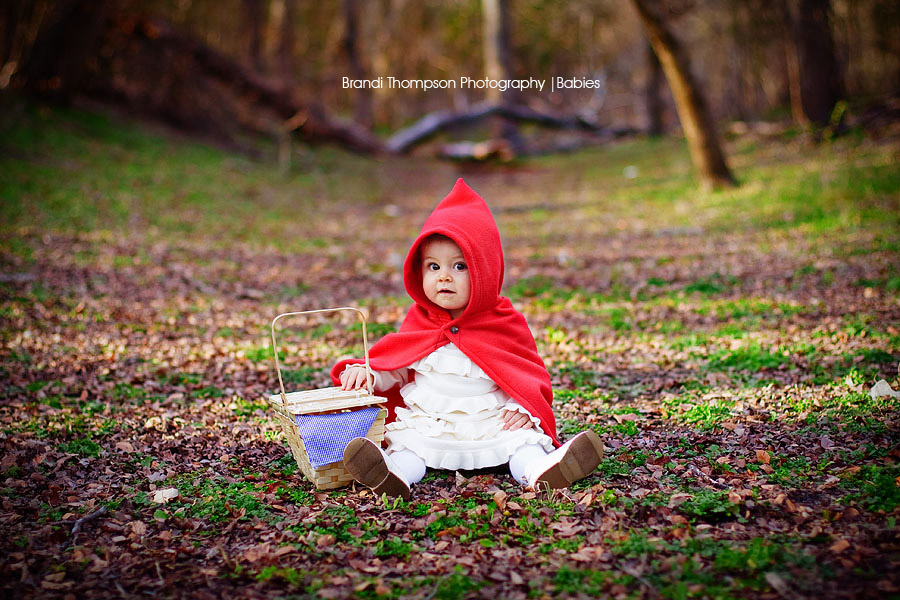 Little Red Riding Hood Photoshoot aejo uocjyzo