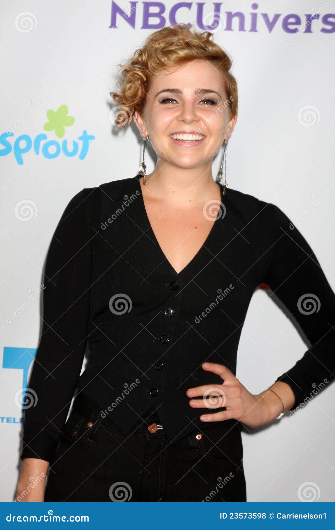 mae whitman hot