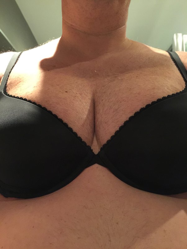 amia cruz recommends Men Who Wear Bras In Public