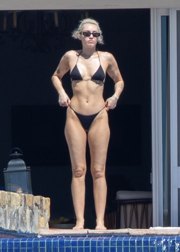 breeze roberts recommends Miley Cyrus Bikini Pictures
