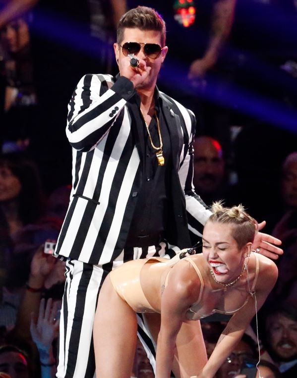 derrick childers add miley cyrus butt pictures photo