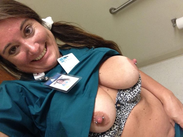 allen theriot add naked nurse selfies photo