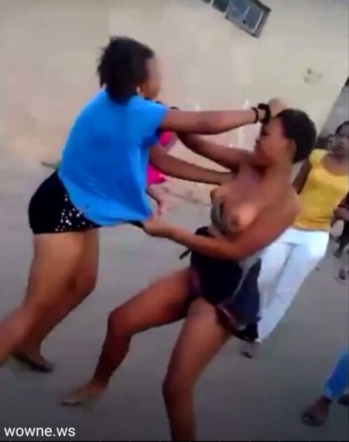 Best of Naked women fighting