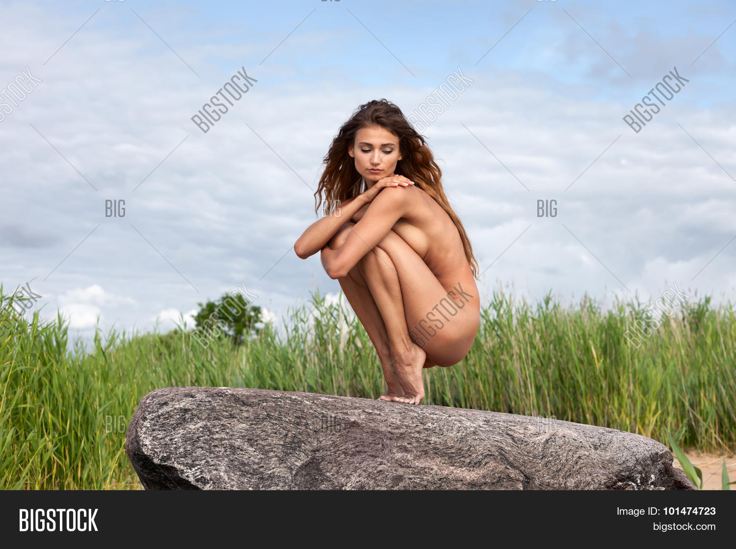 Naked Women In Nature milf edition