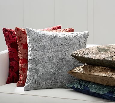 chris rheinheimer recommends Natalia Gray Pillow