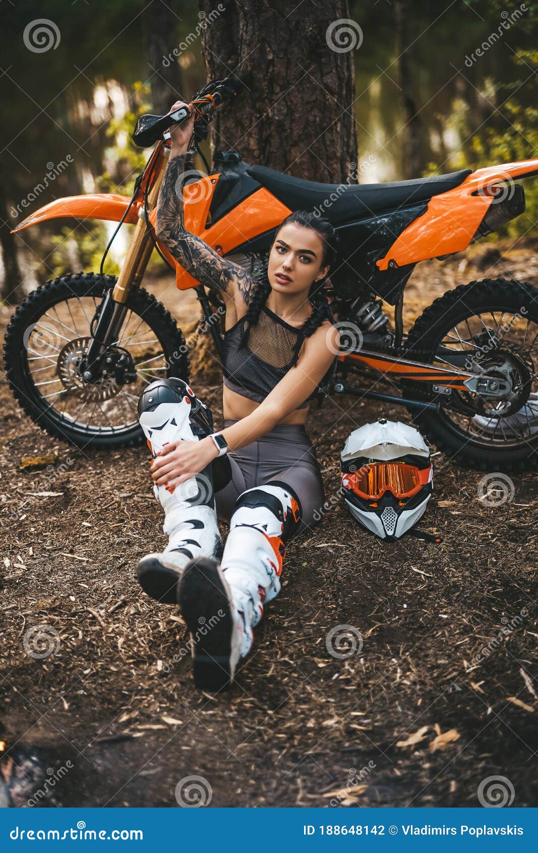 balqis rashid recommends Nude On Dirt Bike