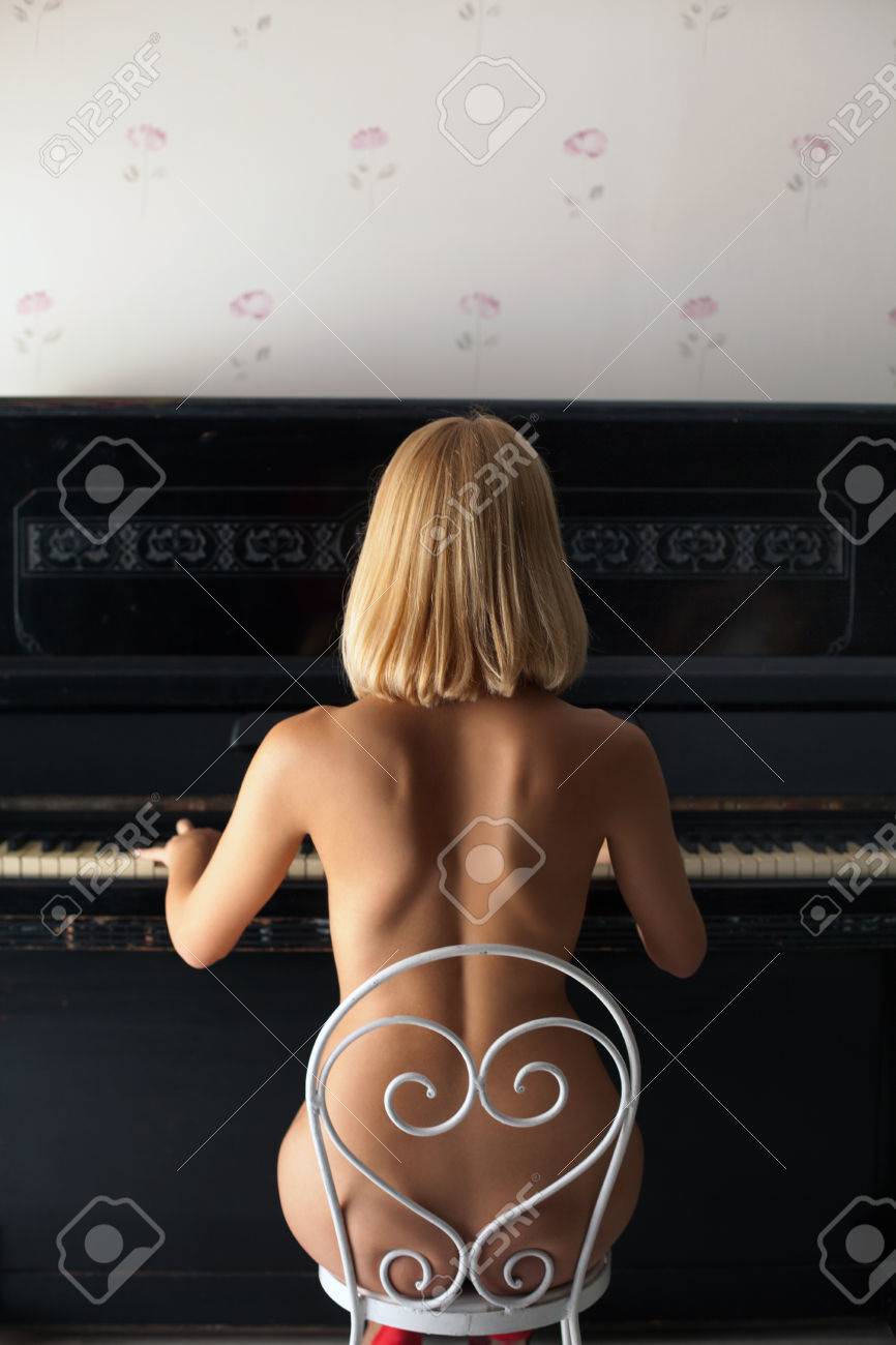 Nudist Girl Playing Piano escort scotland