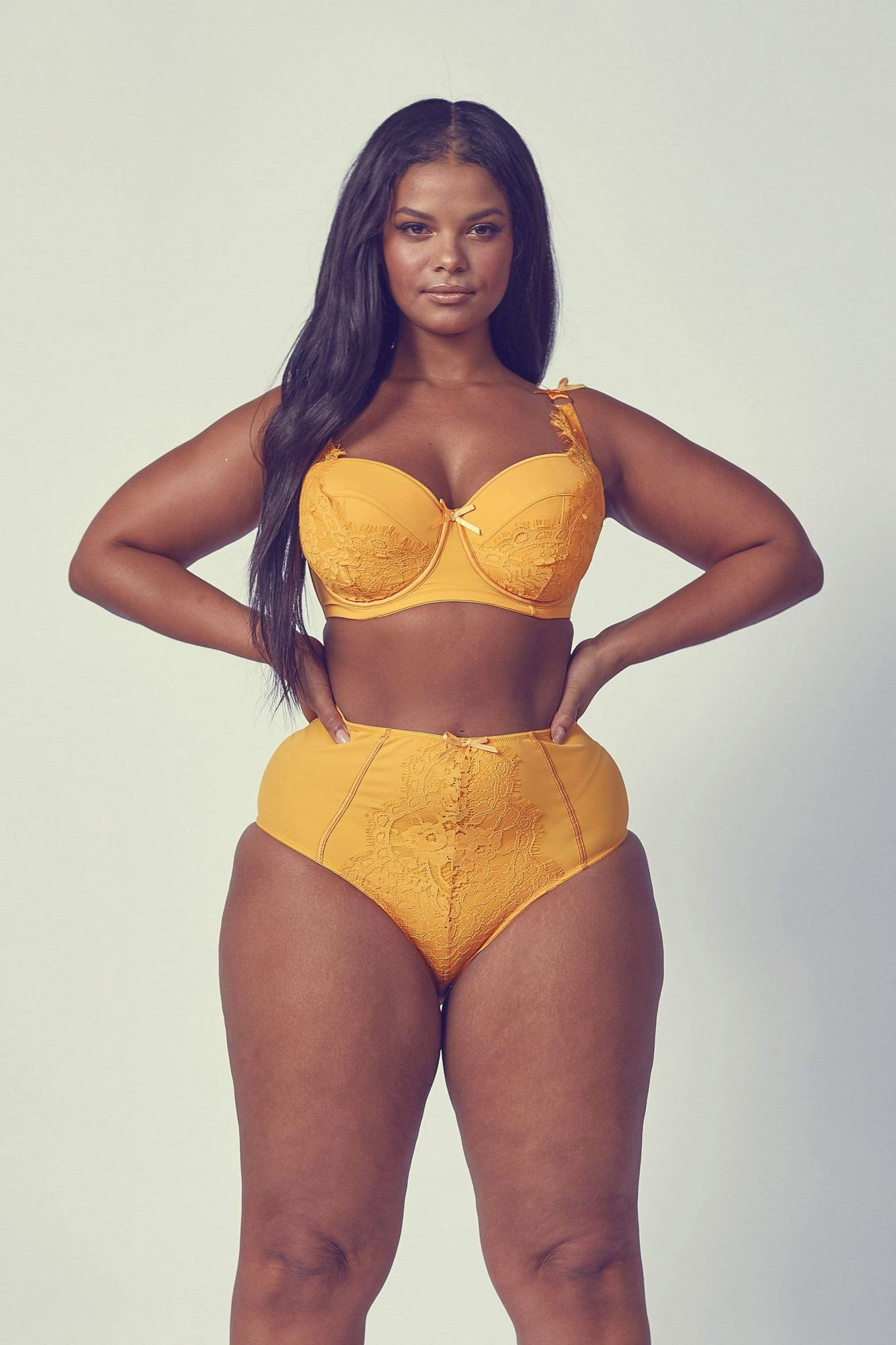 pictures of plus size lingerie