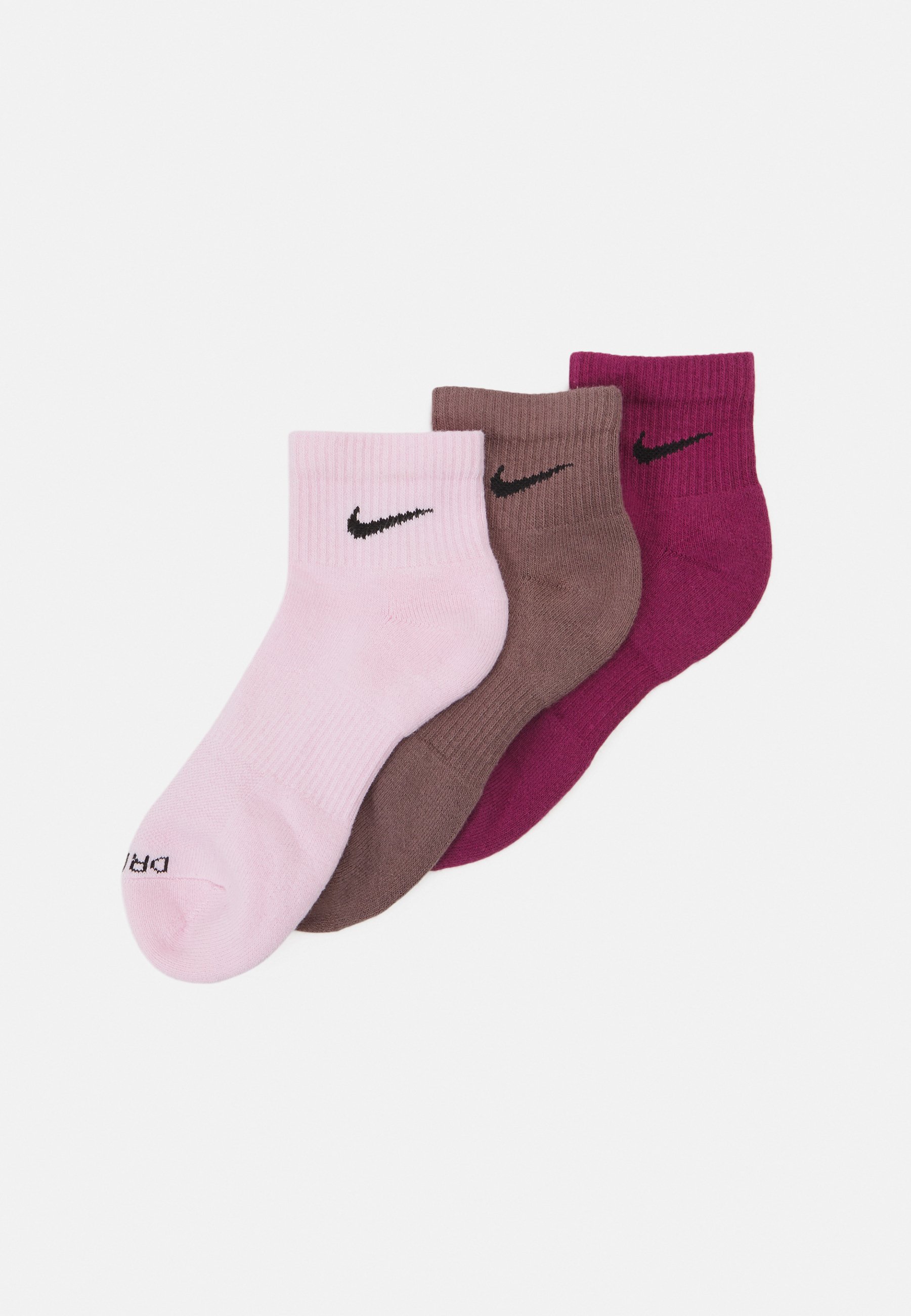 brianna koller recommends Pink Nike Ankle Socks