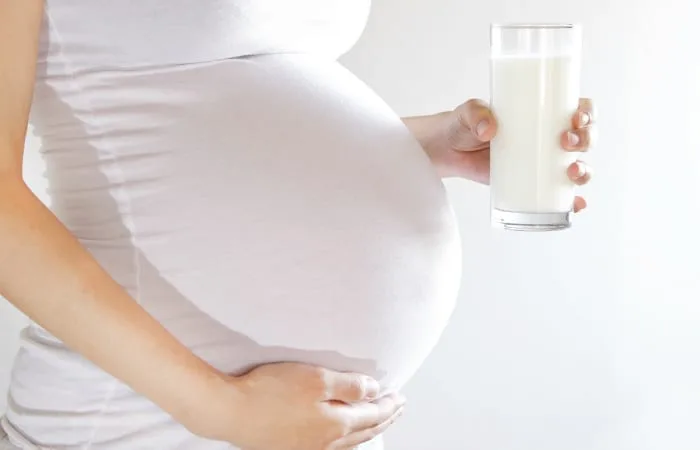 Pregnant Women Squirting Milk shiralvarezcr twitter