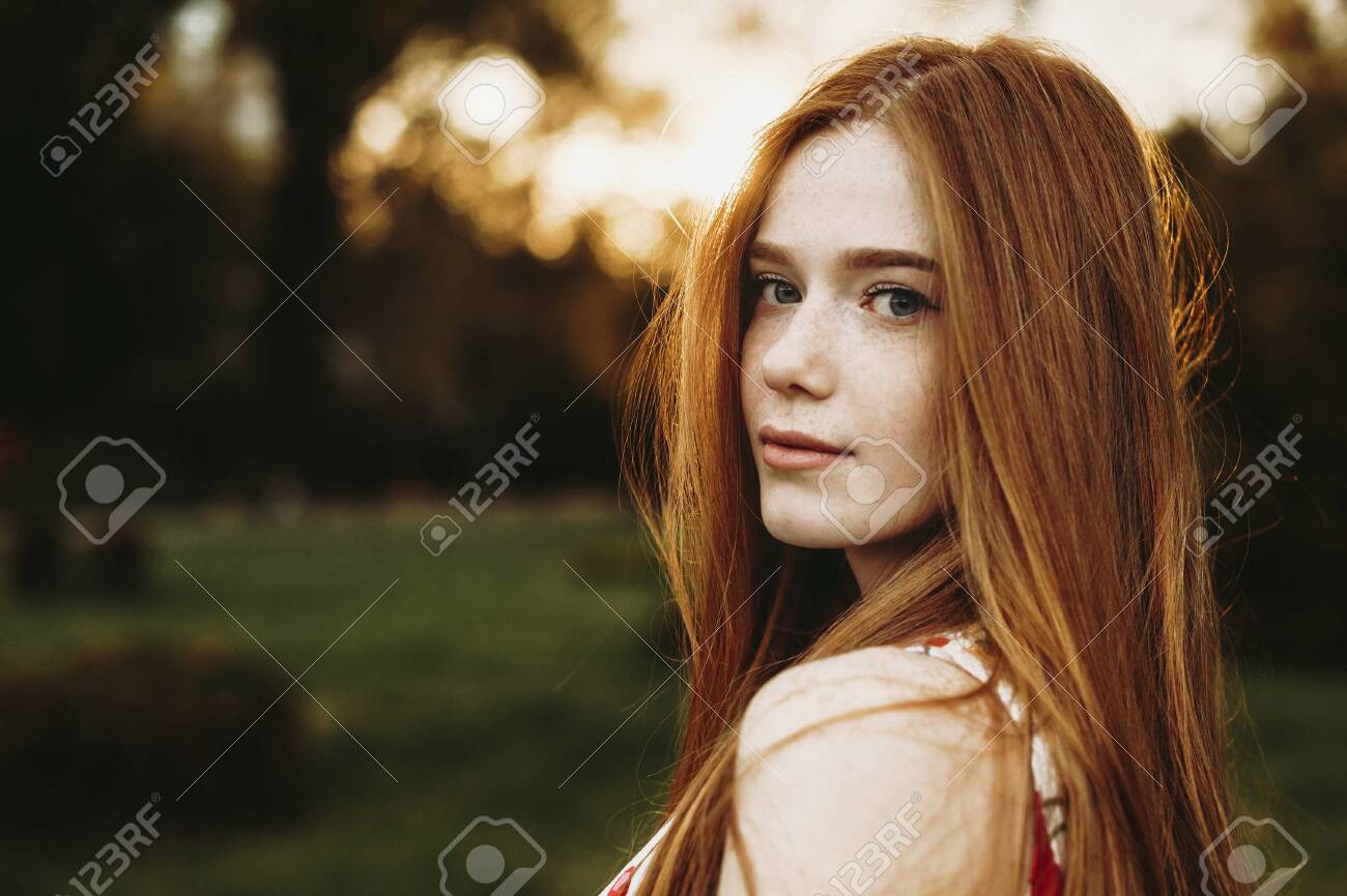 casey jong share redhead woman with green eyes photos