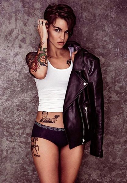 Ruby Rose Hottest Pics sisters kissing