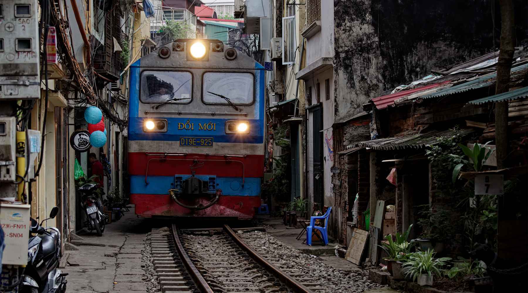 denny alexander share running a train on a hoe photos