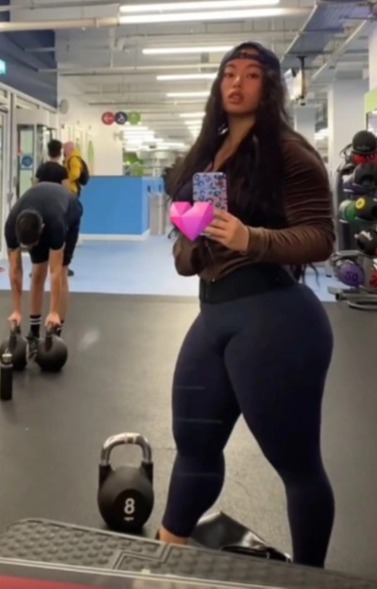 denis rios recommends thick asian booty pic