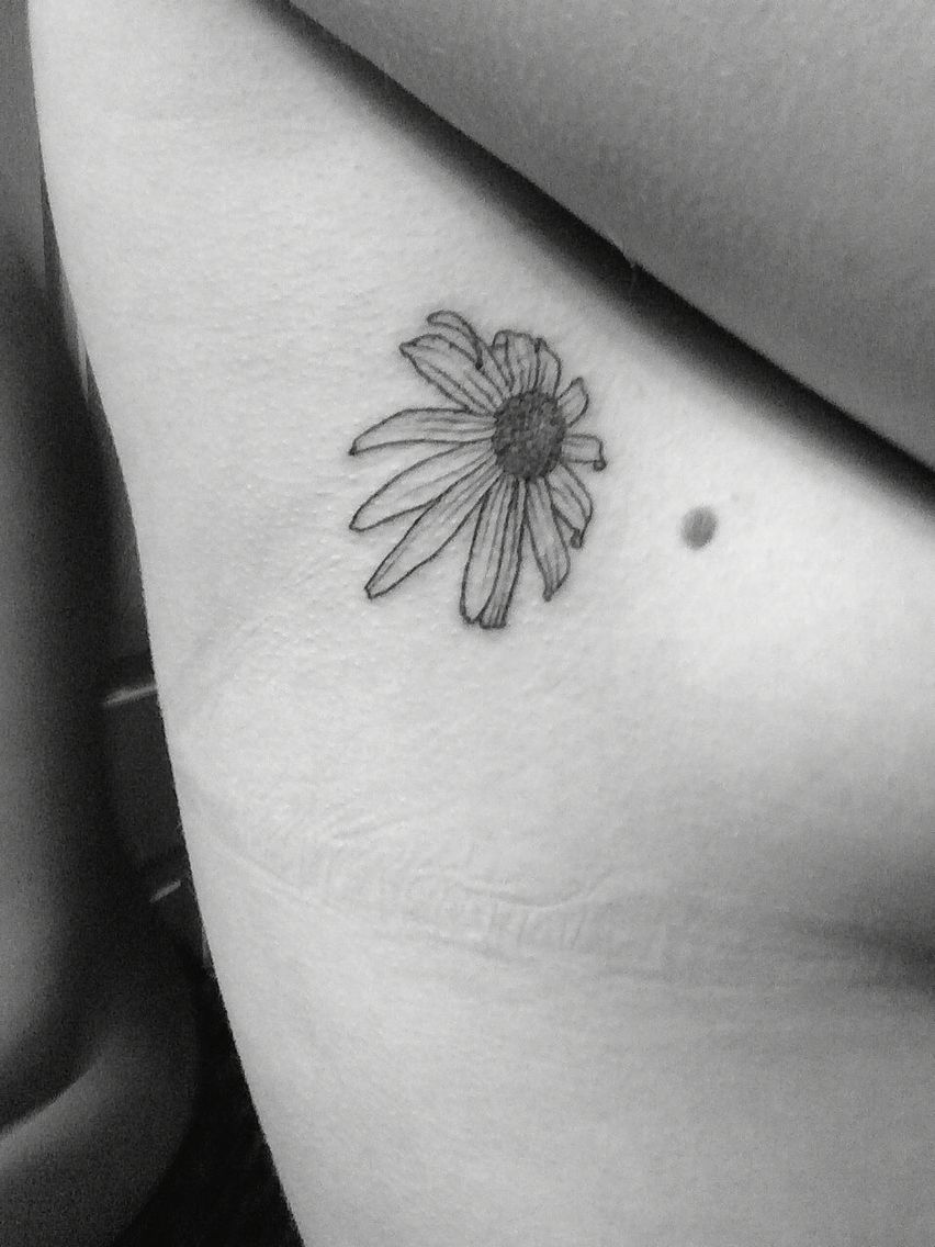 cliff zheng add photo tiny black eyed susan tattoo