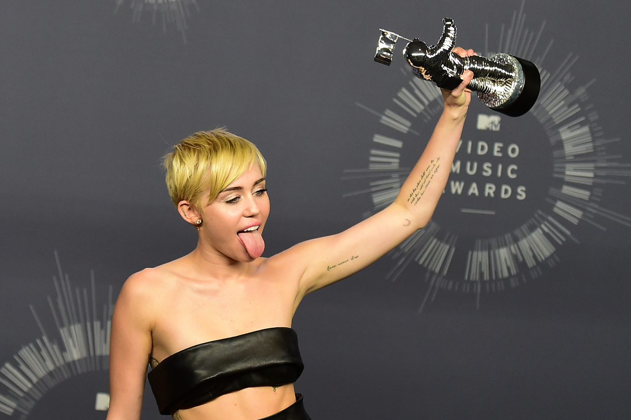 chelsea knoll recommends Vma 2015 Watch Online