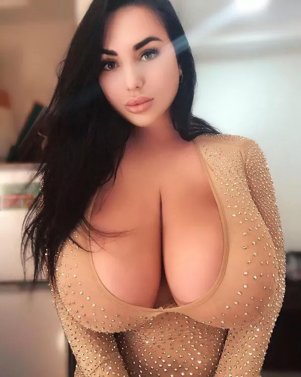 www large boobs com
